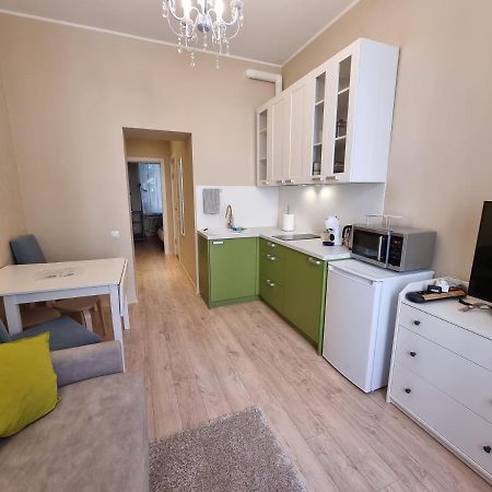 Cosy One Seperate Bedroom Apartment In City Center, Perfect For Family Trip. Riga Exterior foto